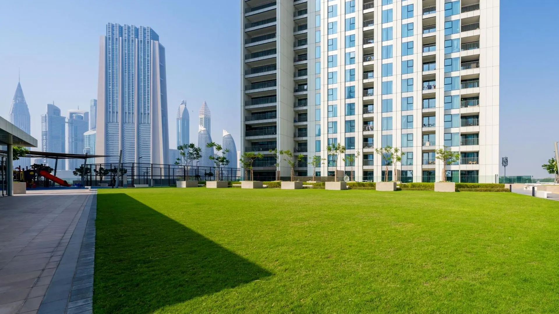 Exclusive Front Row Seats To Burj Khalifa Fireworks From Penthouse Level, Downtown Dubai Apartment